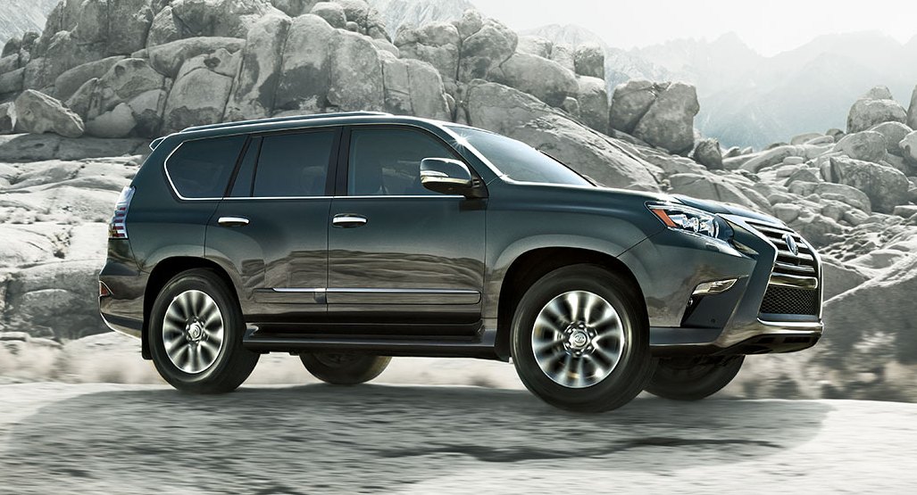 Comparison Lexus GX 460 Luxury 2016 vs Lexus RX 350 Crafted Line